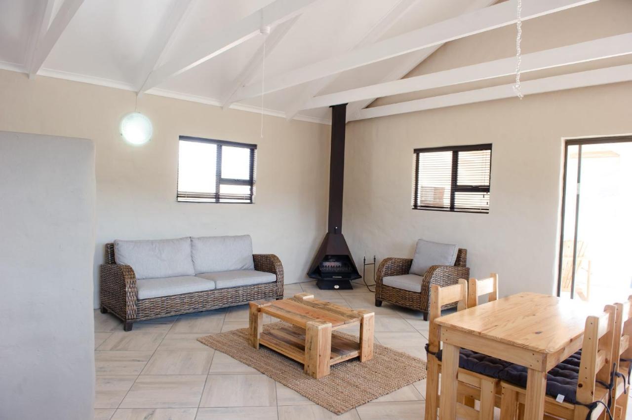 African Game Lodge モンタギュー エクステリア 写真